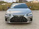 Фото 2 - Lexus ES