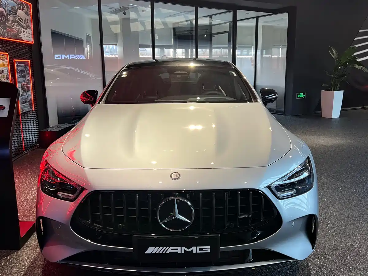 Mercedes-Benz AMG GT 2026 AMG GT 50 4-Door Coupe China Special Edition фото 2