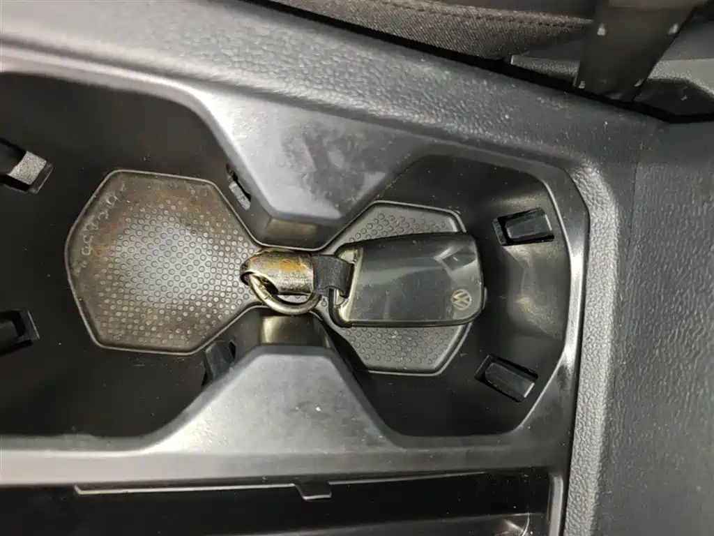 Volkswagen Tharu 2019 280TSI 2WD Comfort Edition China VI фото 9