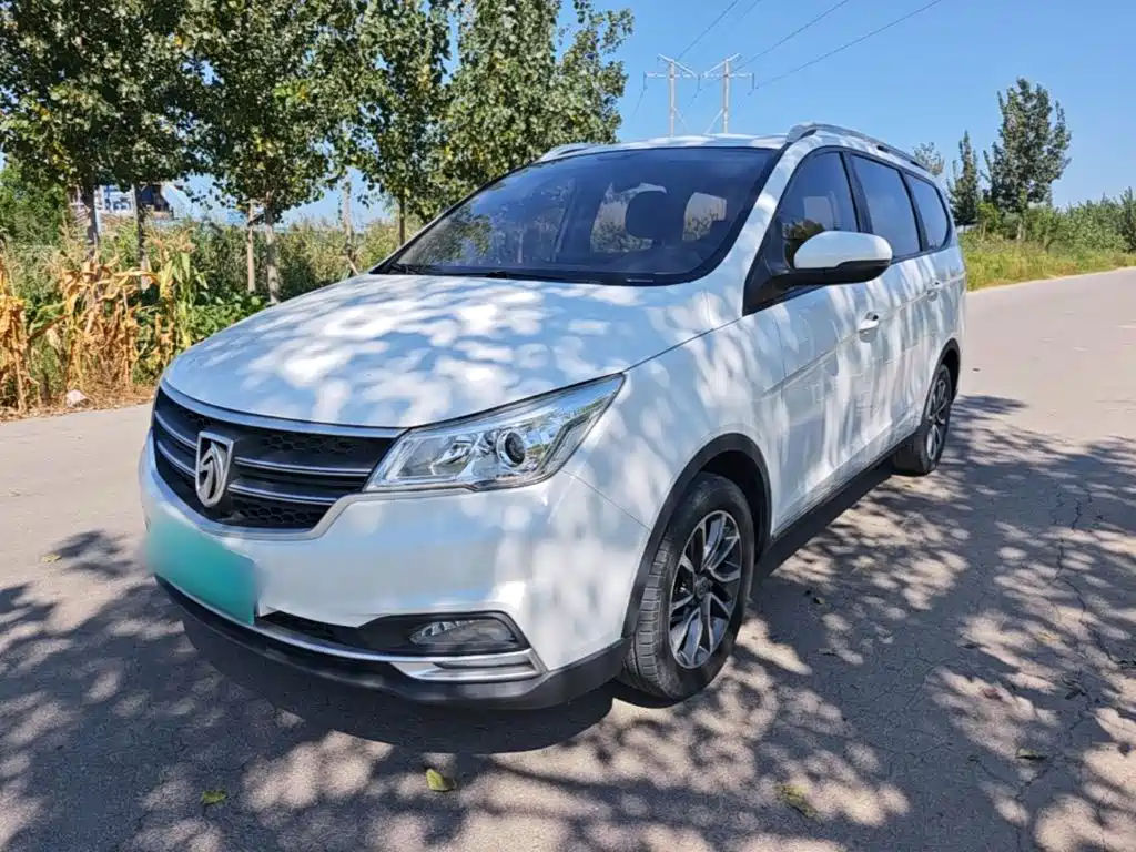Baojun 730 2019 2019 1.5T CVT Fashion 7-Seater China V