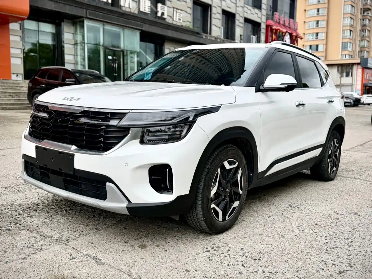 Kia Seltos 2023 1.5L CVT Premium Edition