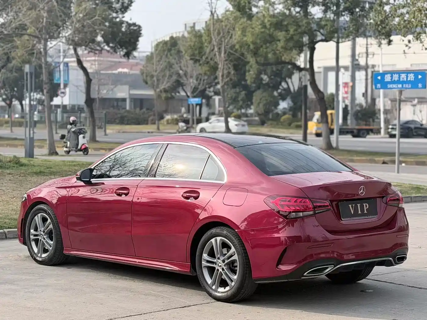 Mercedes-Benz A-Class 2022 A 180 L Sport Sedan фото 9