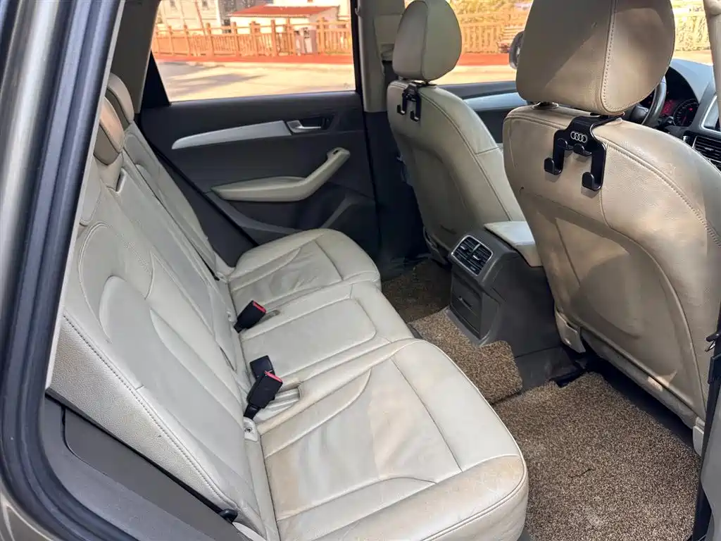 Audi Q5 2011 2.0TFSI Progressive фото 14