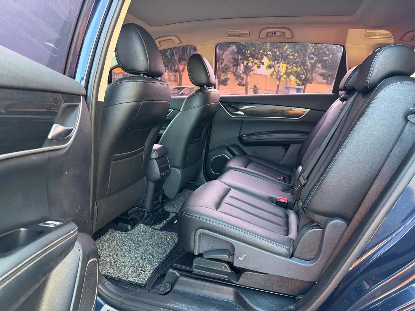 BYD Song MAX 2019 1.5T Auto Smart Connect Progressive 7-seater China V фото 6
