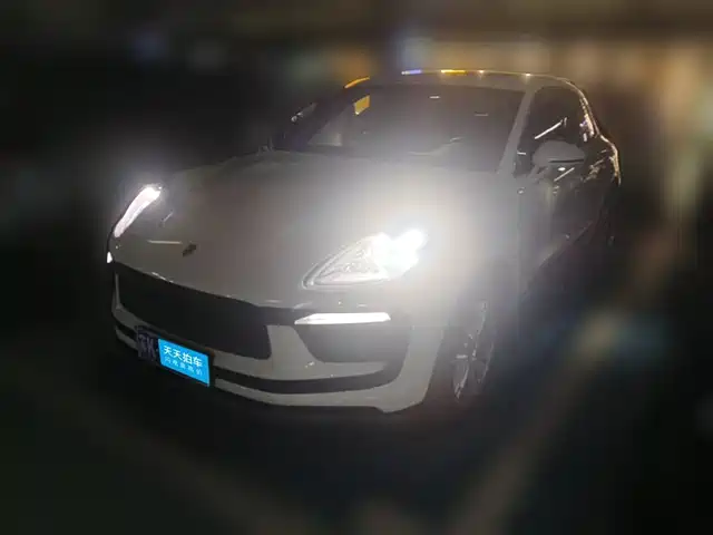 Porsche Macan, 2024