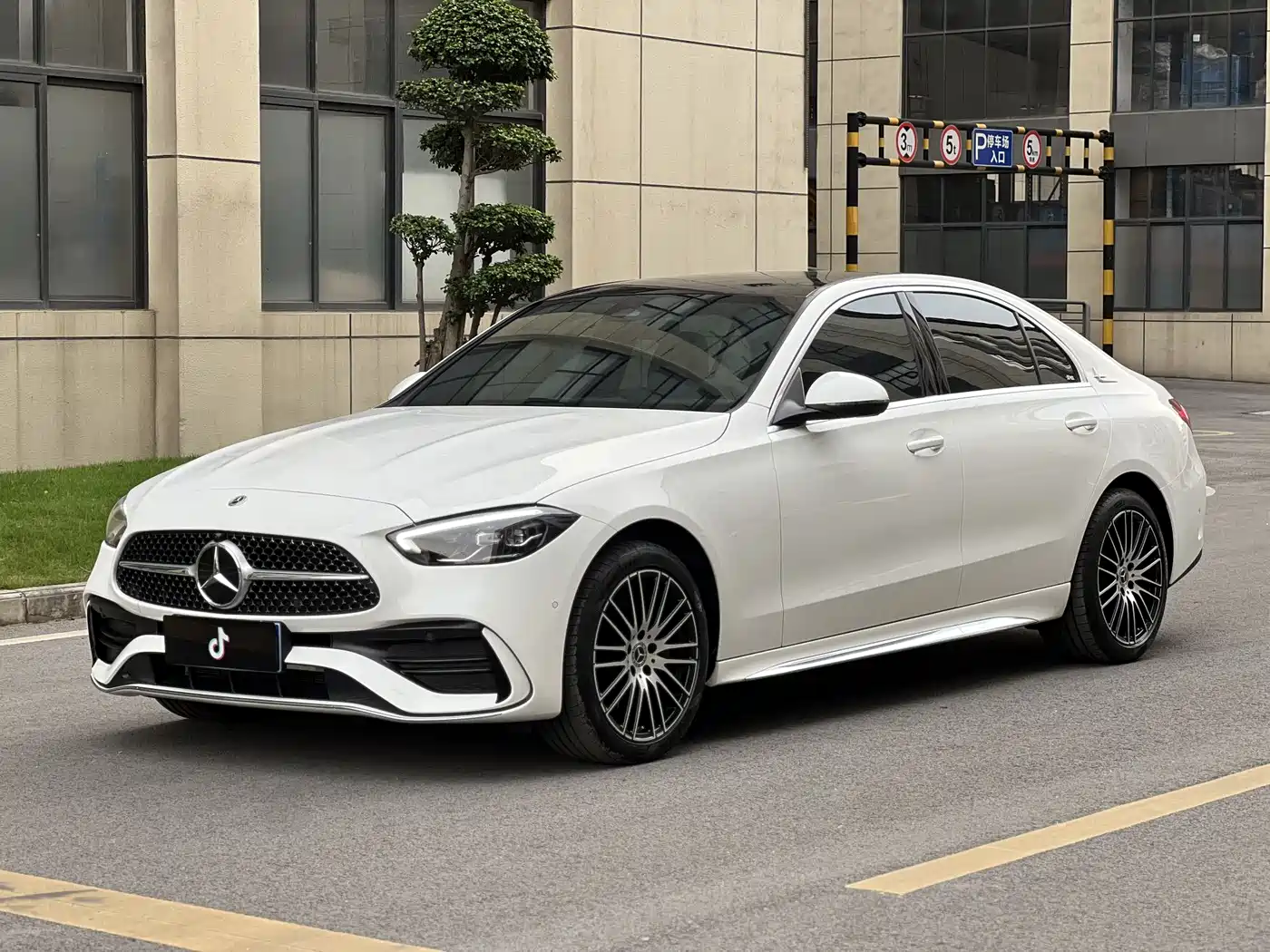 Mercedes-Benz C-Class 2022 C 260 L Sport Edition