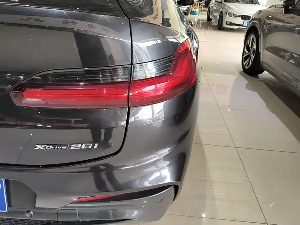 BMW X4 2019 xDrive25i M Sport Package фото 8