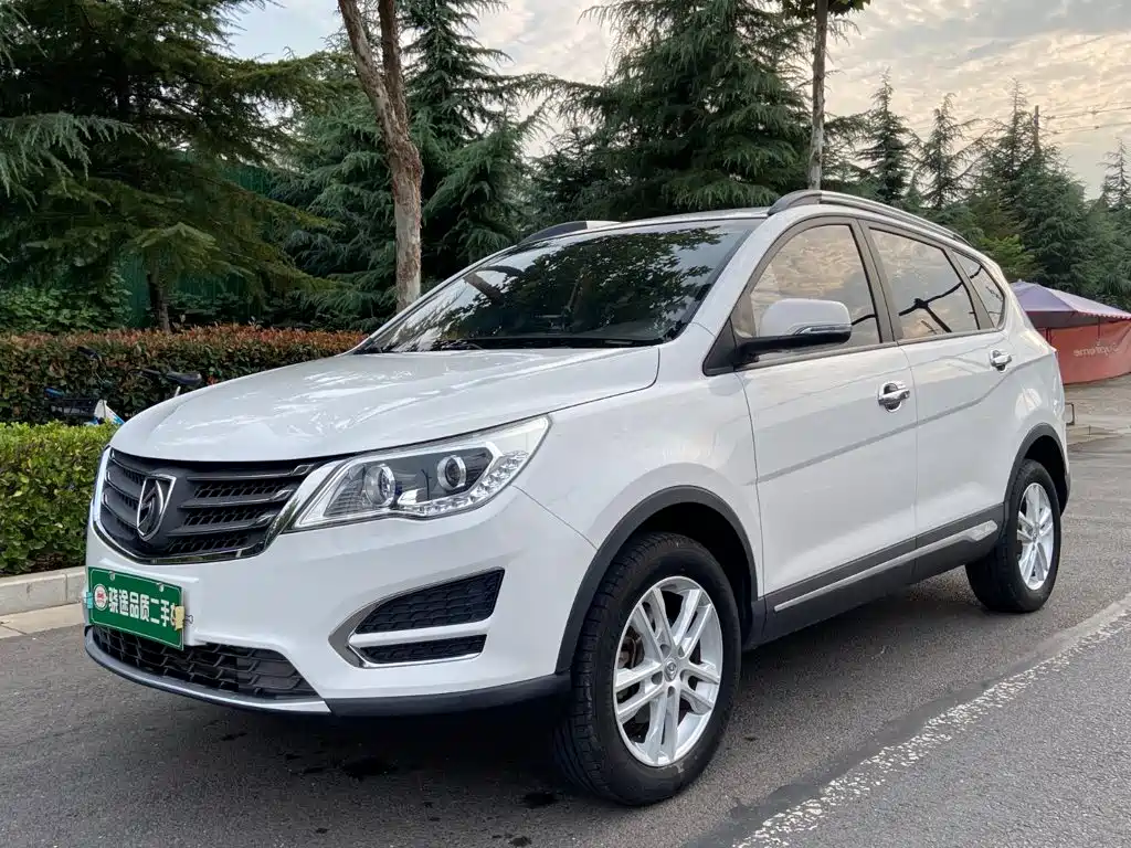 Baojun 560 2017 2016 1.8L Manual Value