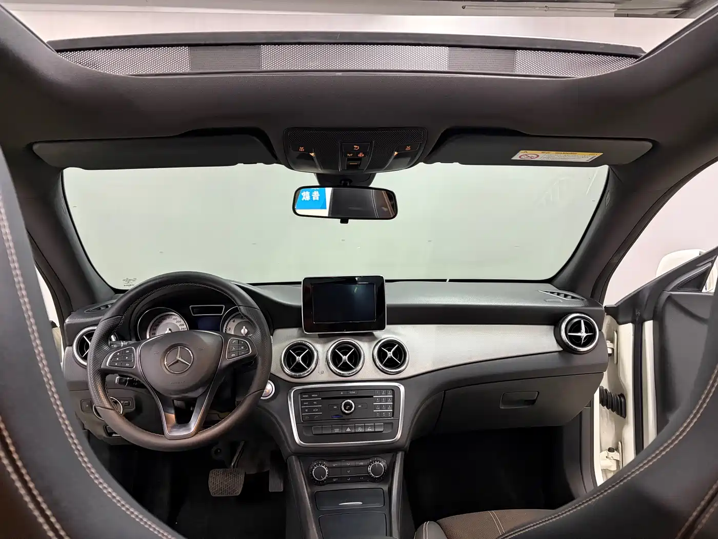 Mercedes-Benz CLA (Import) 2016 CLA 200 Sport фото 12