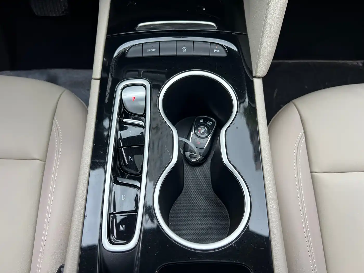 BUICK REGAL