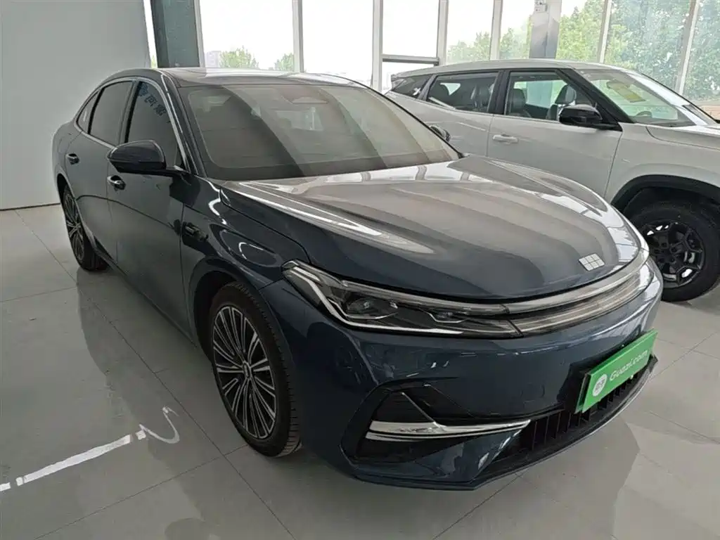 Geely Galaxy Galaxy A7 2025 EM-i фото 4