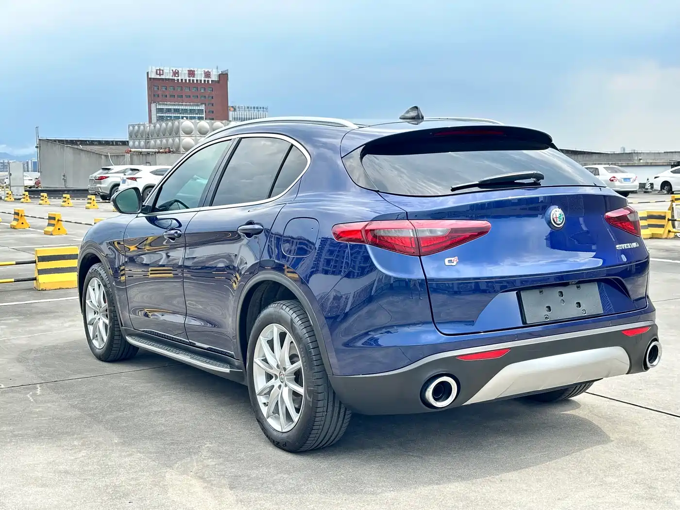 Alfa Romeo Stelvio 2018 2017 2.0T 280HP Luxury