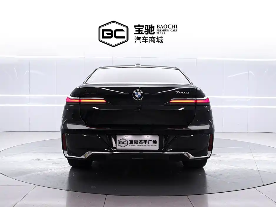 BMW 7 Series 2023 Model 735Li M Sport Package фото 4