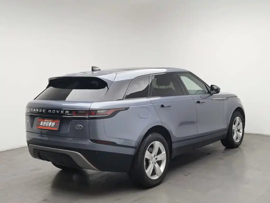 Фото 2 - Land Rover Range Rover Velar