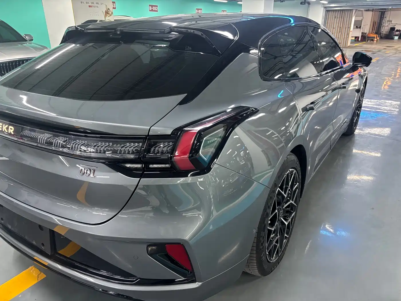 ZEEKR EXTREME KRYPTON 001