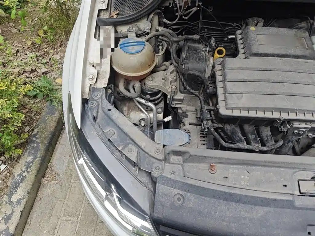 Volkswagen Polo 2014 1.6L Automatic 30th Anniversary Edition фото 20