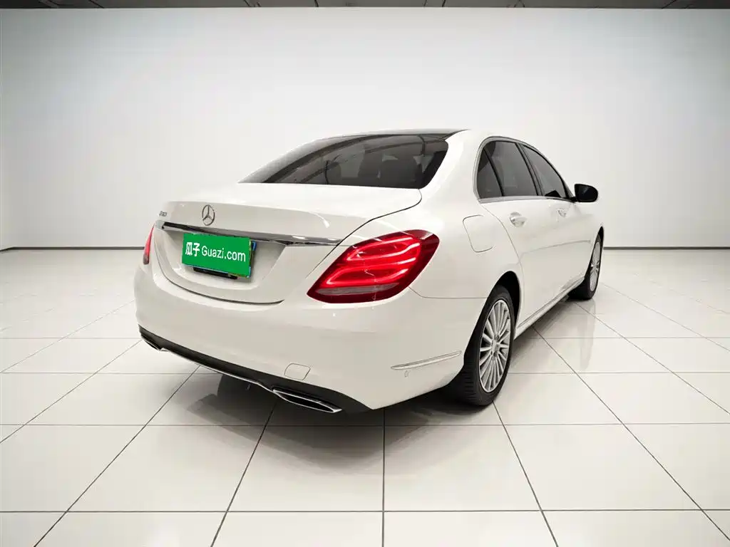Mercedes-Benz C-Class 2015 C 180 L фото 14