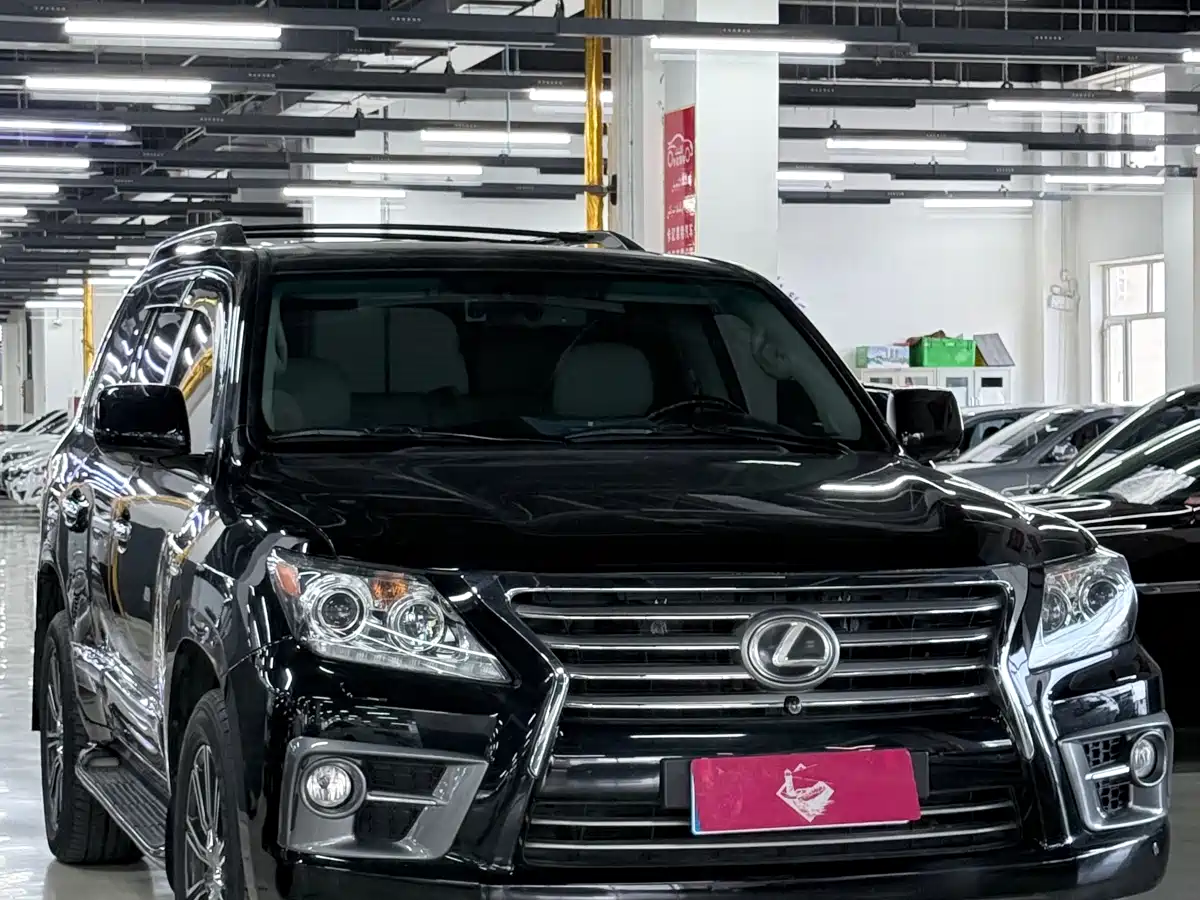 Lexus LX 2009 570