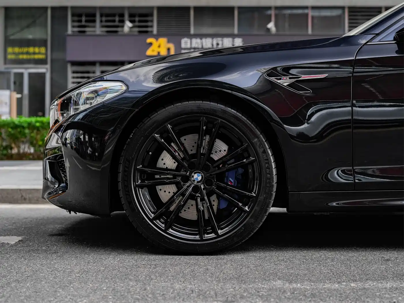 BMW M5 2018 M5 фото 5