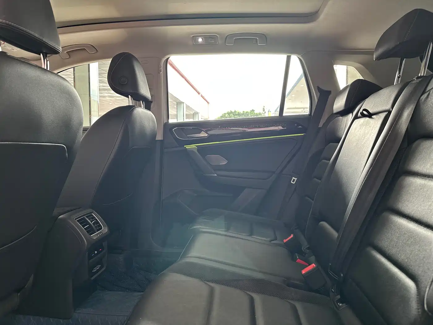 Volkswagen Tayron 2019 330TSI 2WD Luxury China VI фото 9