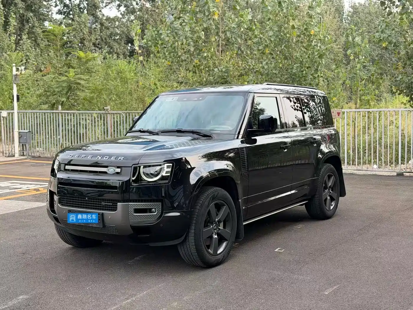 Land Rover Defender 2023 — пригон из Китая
