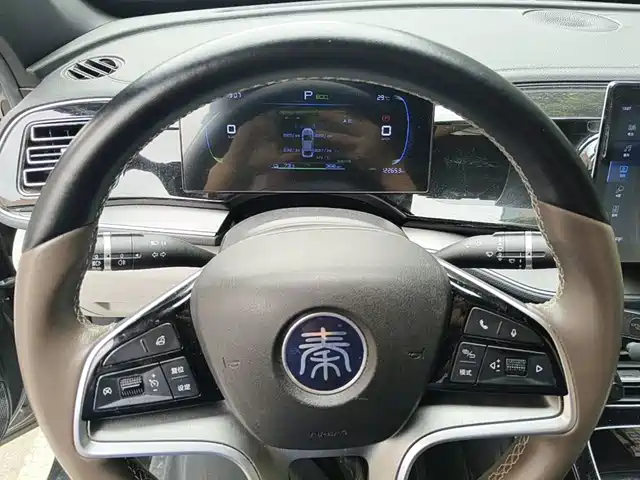BYD Qin PLUS 2023 Champion Edition EV 510KM Leading Type — фото 4