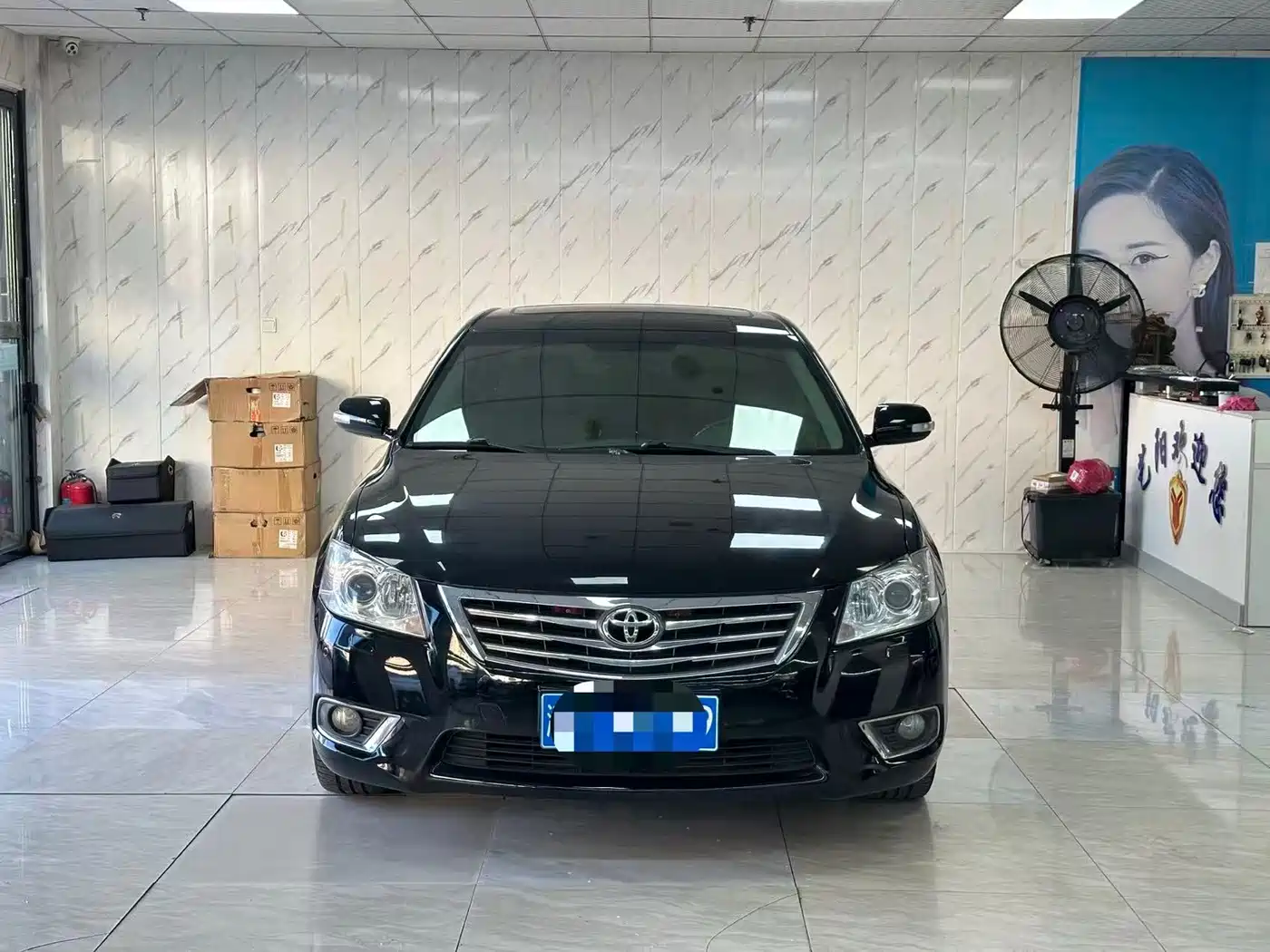 Фото 5 - Toyota Camry
