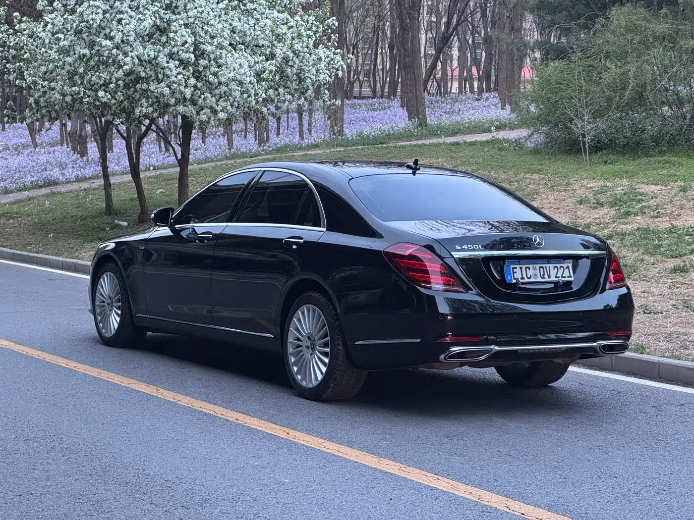 MERCEDES-BENZ S CLASS
