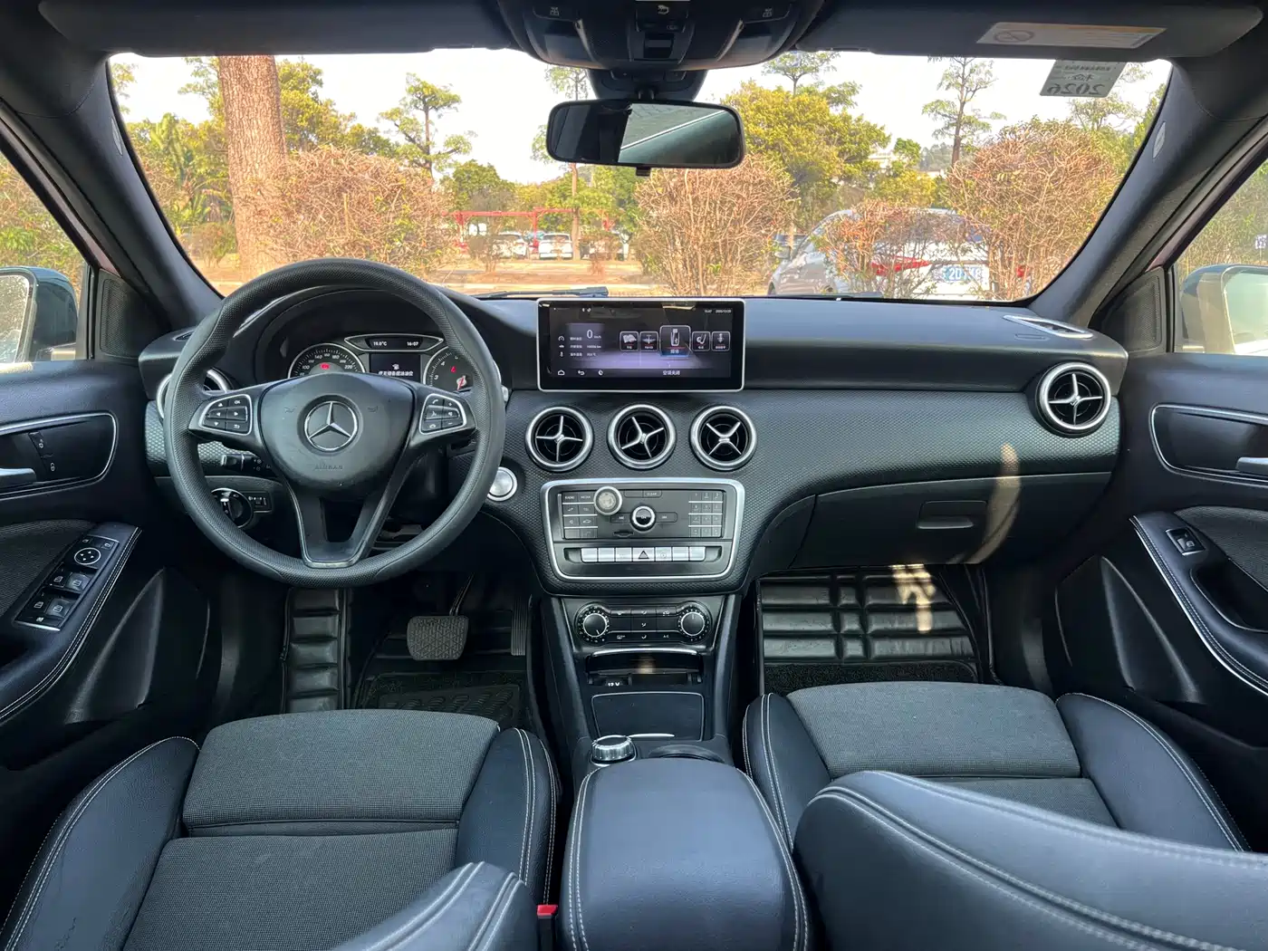 MERCEDES-BENZ A CLASS