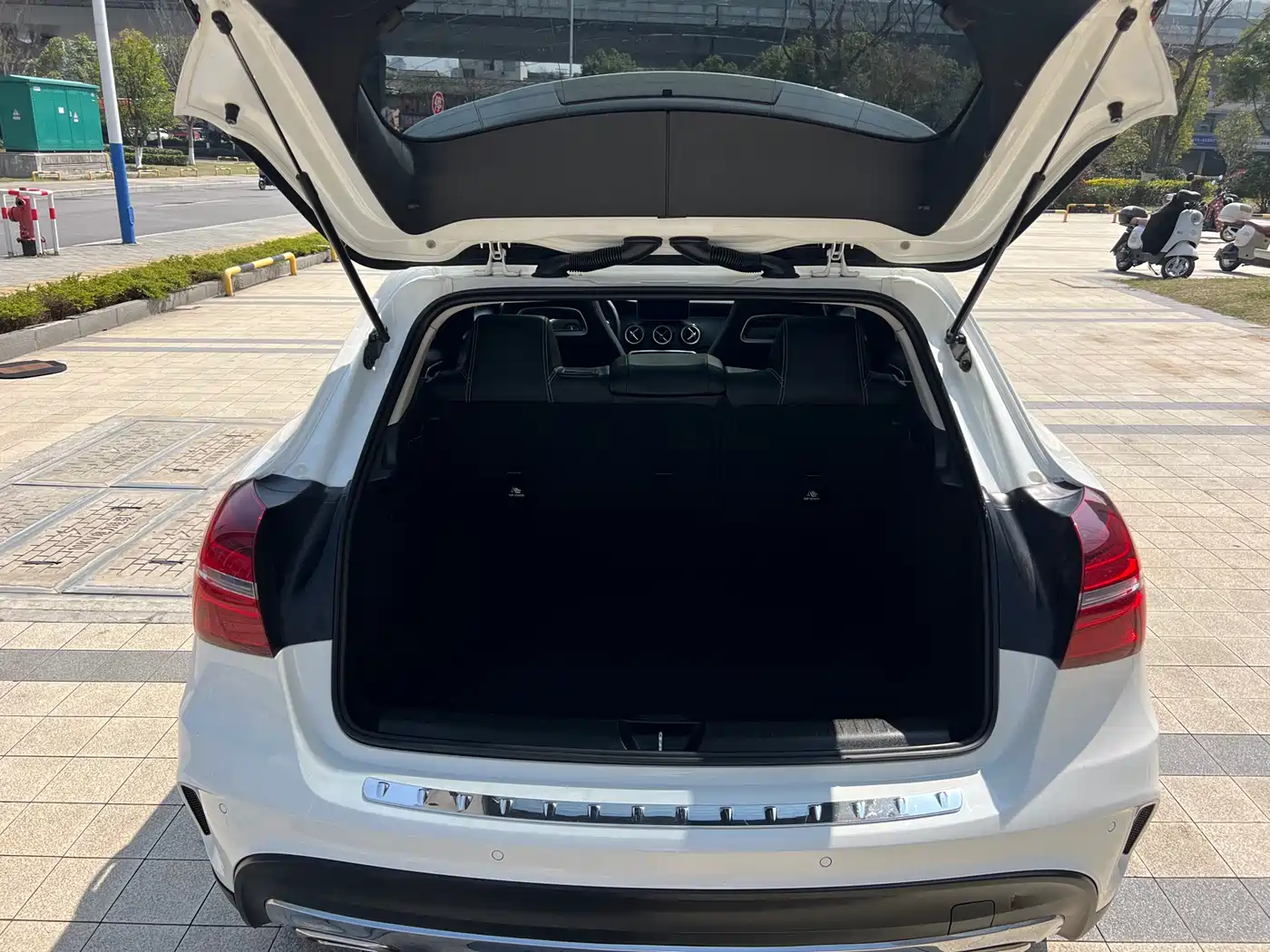 Mercedes-Benz GLA 2018 GLA 200 Dynamic фото 21