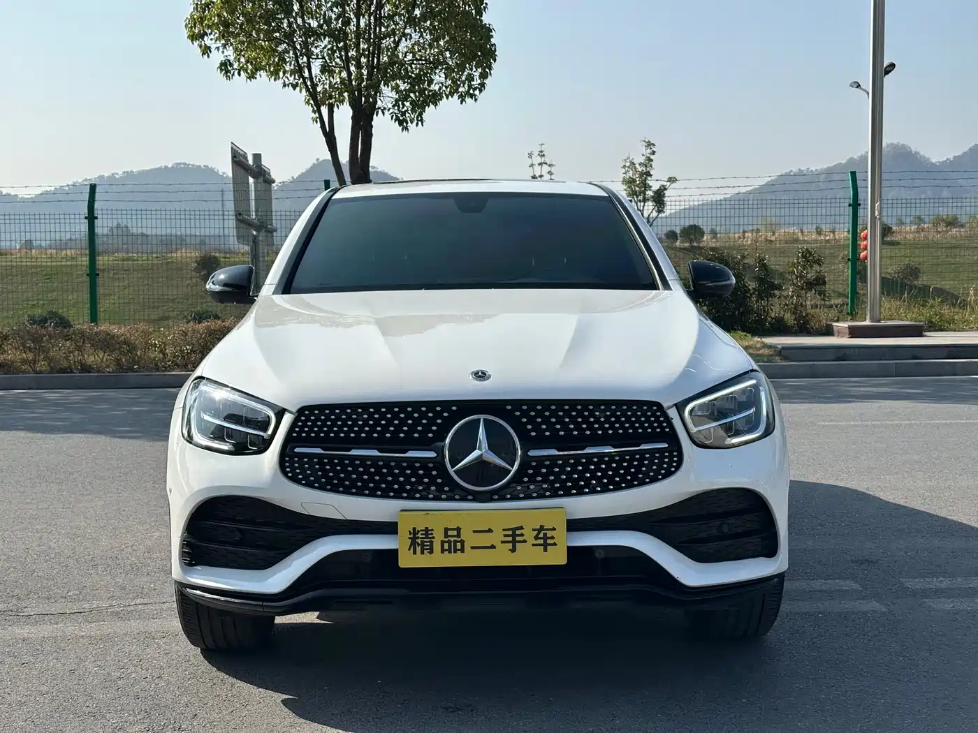 Mercedes-Benz GLC Coupe 2021 GLC 260 4MATIC Coupe SUV фото 3