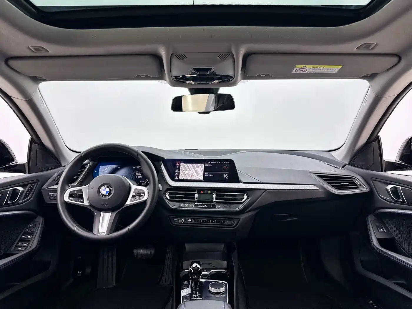 BMW 2 Series (Import) 2023 225i 4-Door Coupe M Sport Shadowline Package фото 12