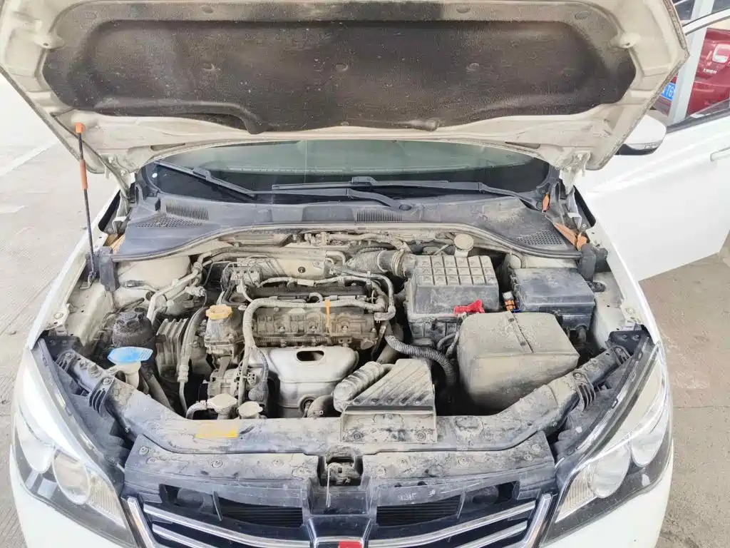Roewe 350 2016 2015 Model 1.5L Manual Luxury Sunroof Edition