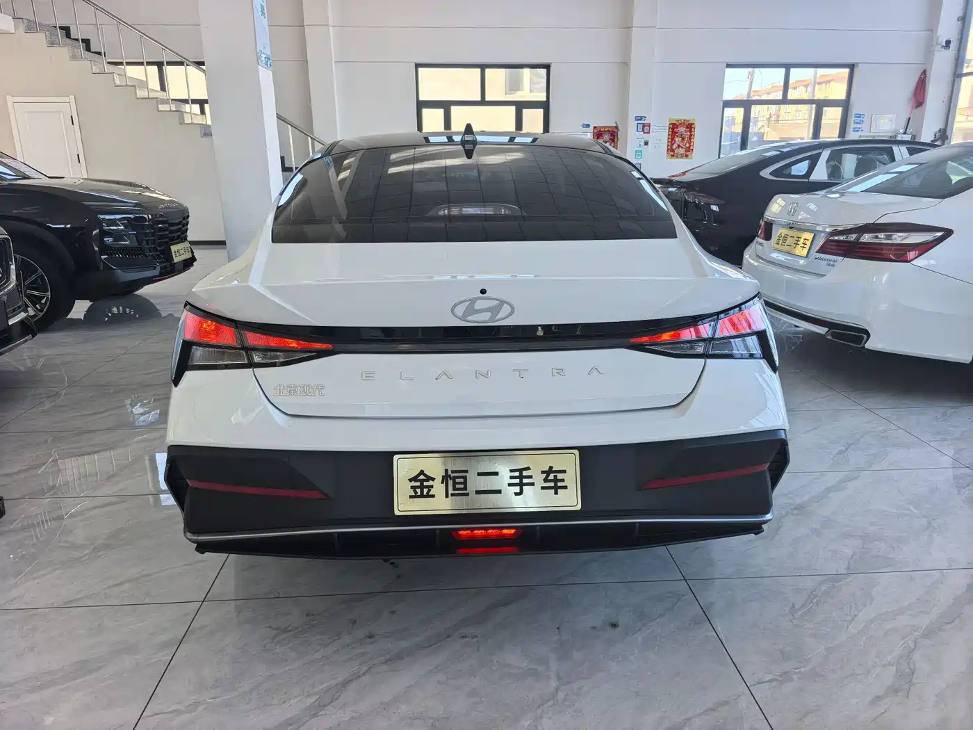 MODERN ELANTRA