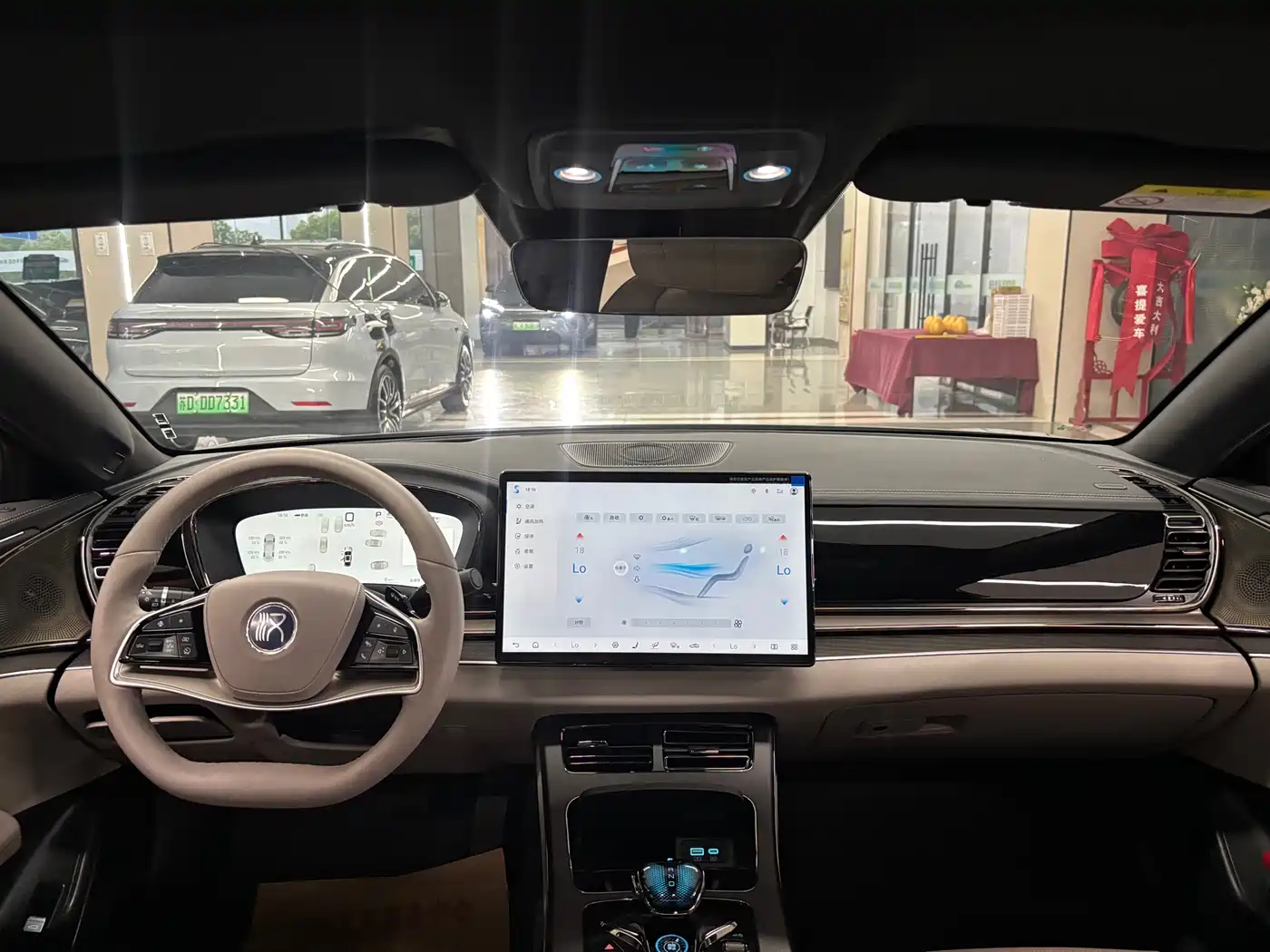 BYD Han 2025 DM-i Smart Driving Edition 125KM LiDAR Flagship фото 12