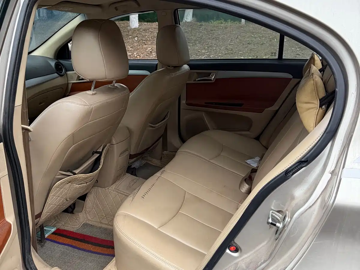 Roewe 350 2016 2015 Model 1.5L Automatic Luxury Sunroof Edition