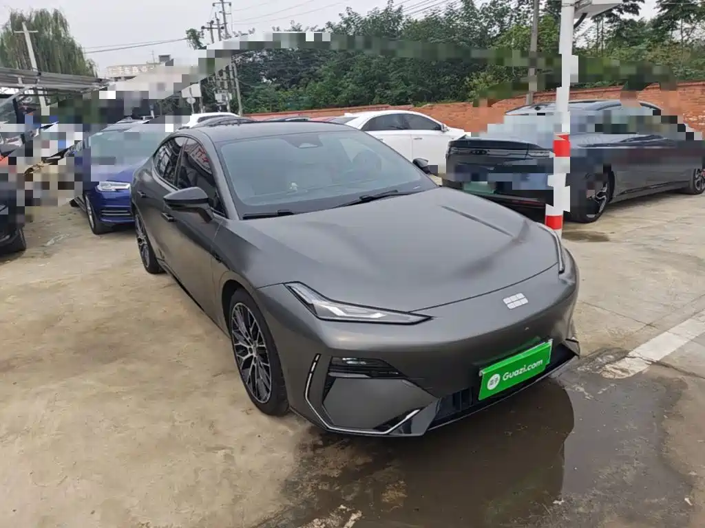 Geely Galaxy Galaxy E8 2024 2024 620km 4WD Starship Performance Edition