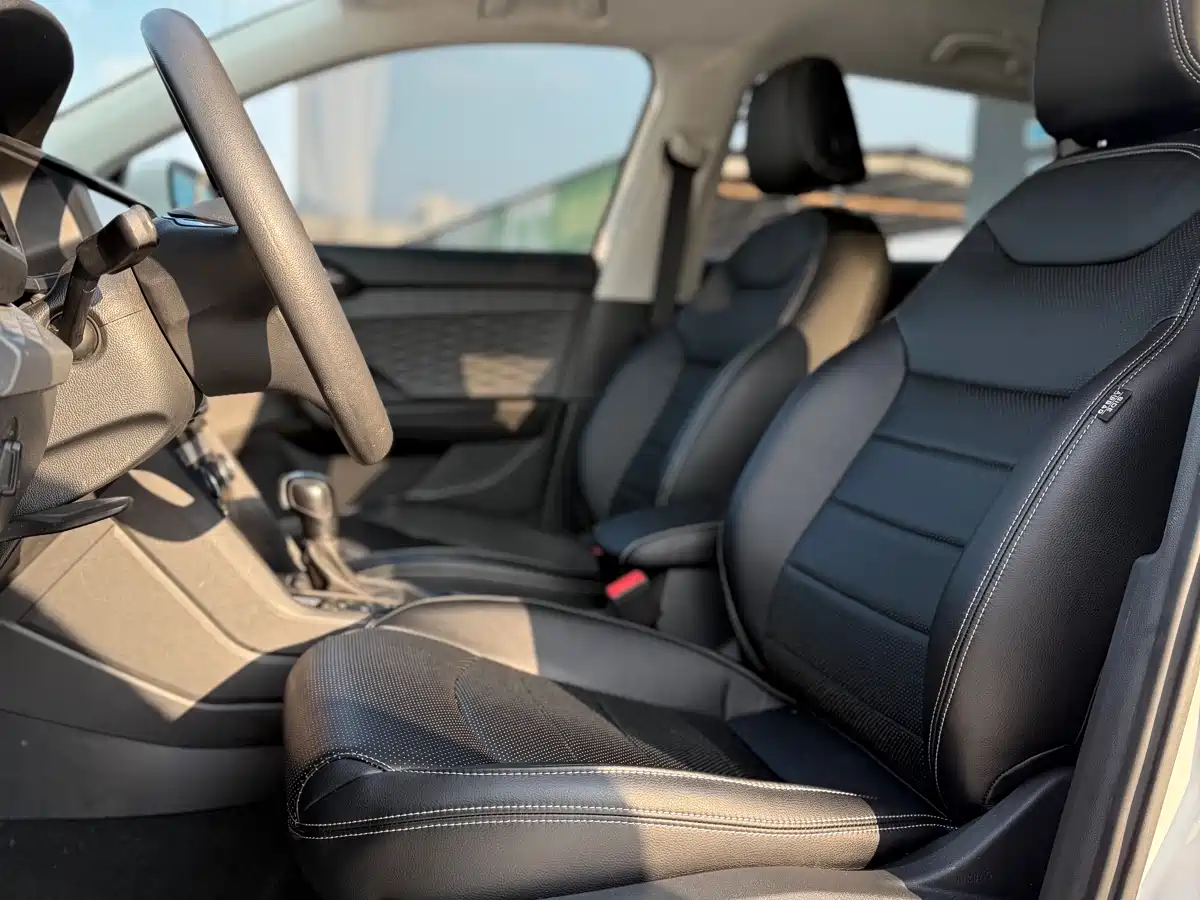 Volkswagen Tharu 2022 280TSI FWD Luxury Edition фото 15