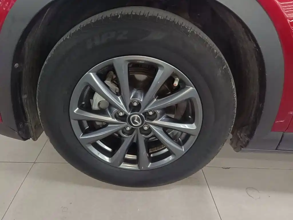 Photo 23 - Mazda CX-4