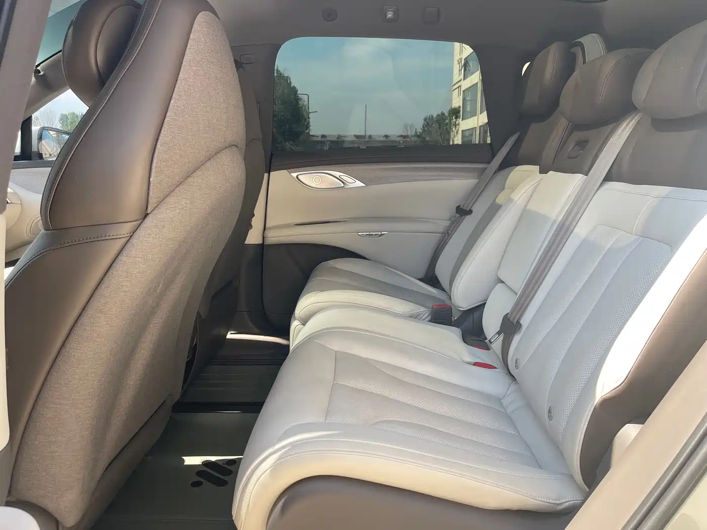 IM Motors IM LS7 2024 2023 Model 90kWh Elite RWD Edition