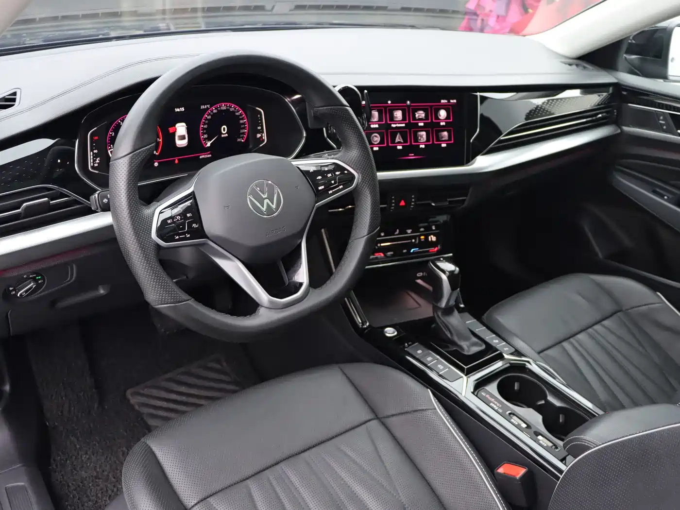 Photo 5 - Volkswagen Passat