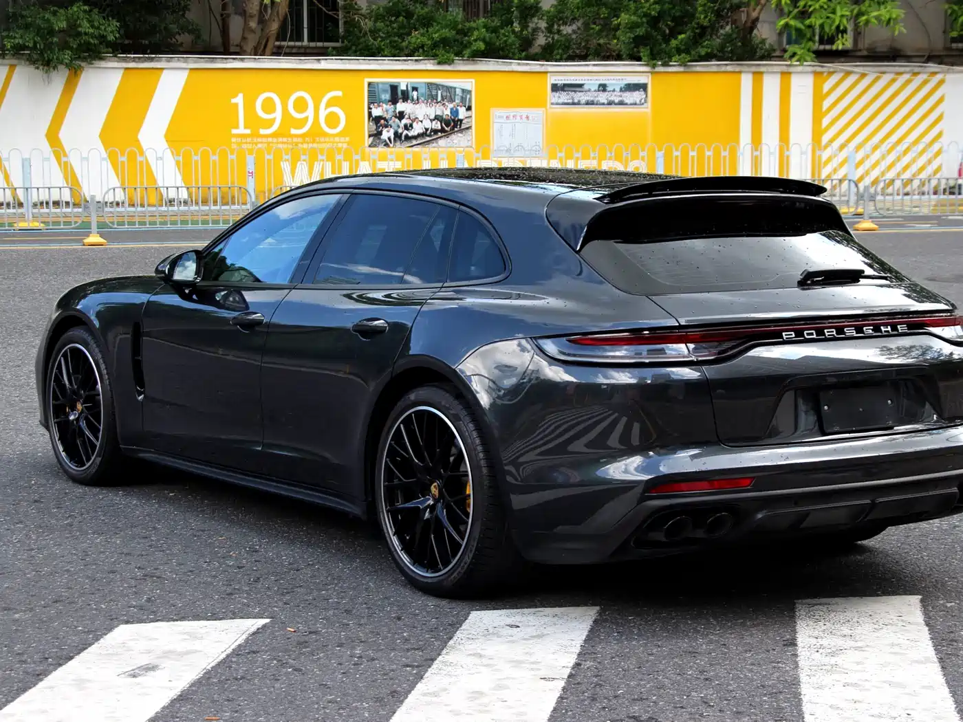 Porsche Panamera 2021 Panamera 4 Sport Turismo 2.9T фото 18