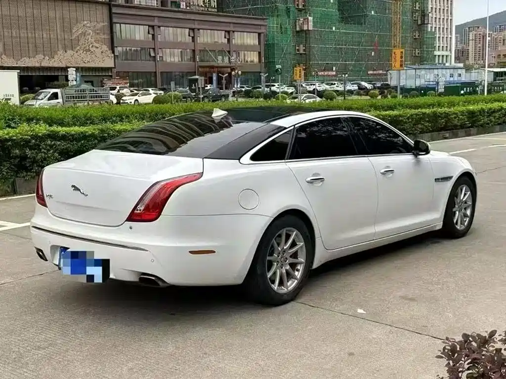 Jaguar XJ 2013 2013 XJL 2.0T Elegance Business Edition