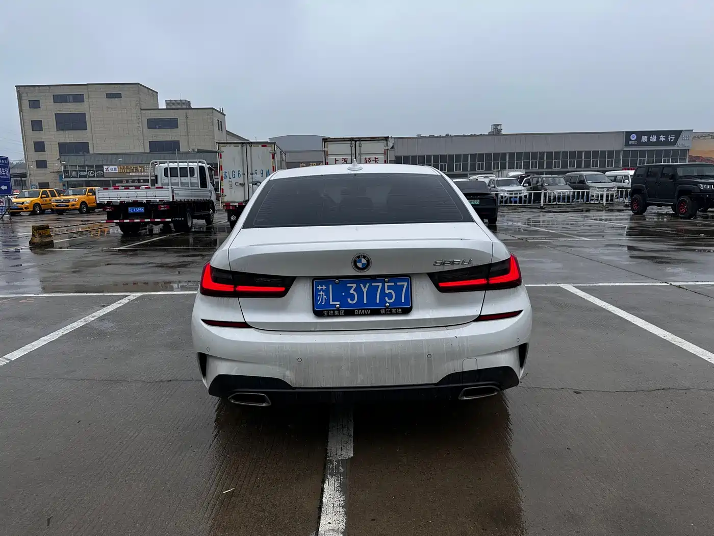 BMW 3 Series 2022 325Li M Sport Package фото 3
