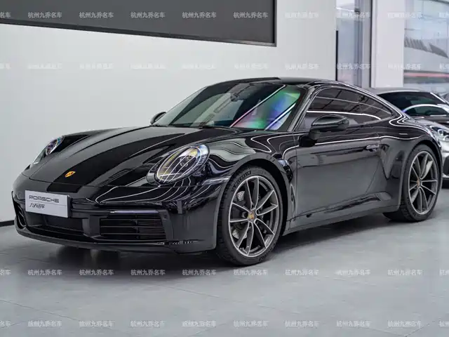 Porsche 911 Carrera 3.0T