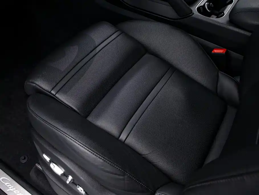 Porsche Cayenne New Energy 2020 Cayenne E-Hybrid 2.0T фото 13