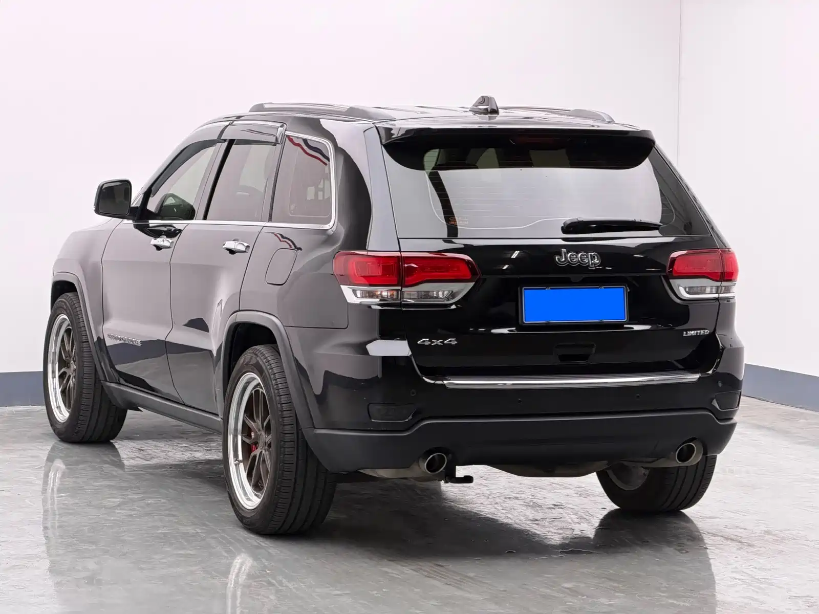 Photo 7 - Jeep Grand Cherokee (Import)