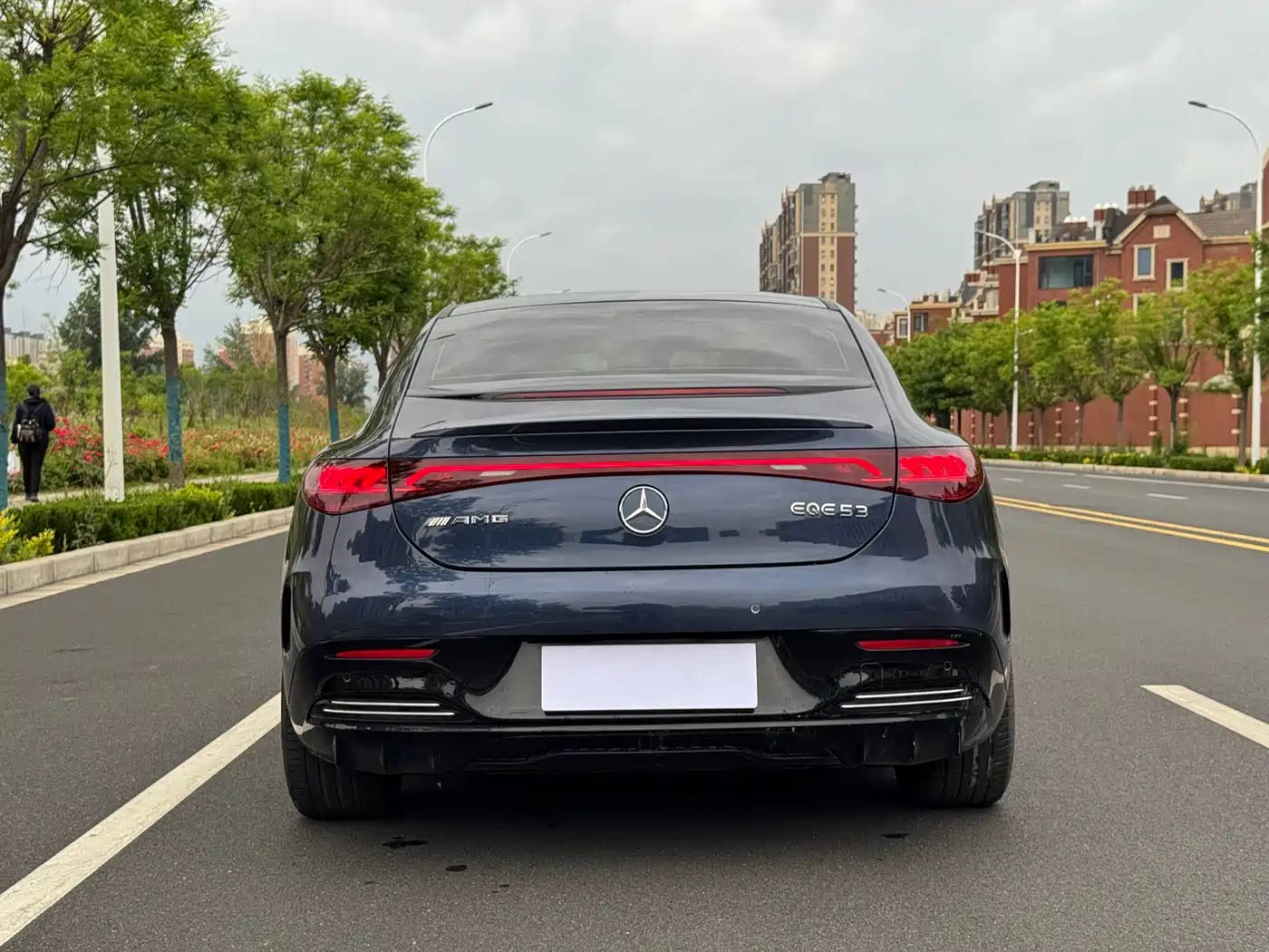 Mercedes-Benz EQE 2022 350 Luxury Edition фото 8
