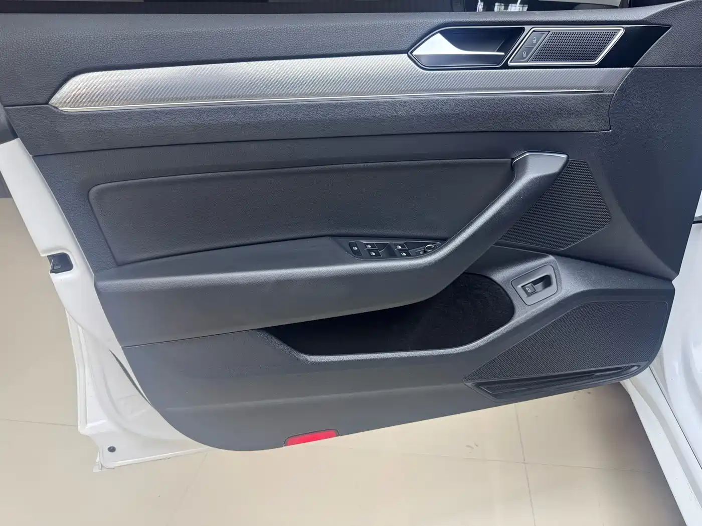 Volkswagen FAW-Volkswagen CC 2019 330TSI Charming Appearance (China V) фото 10