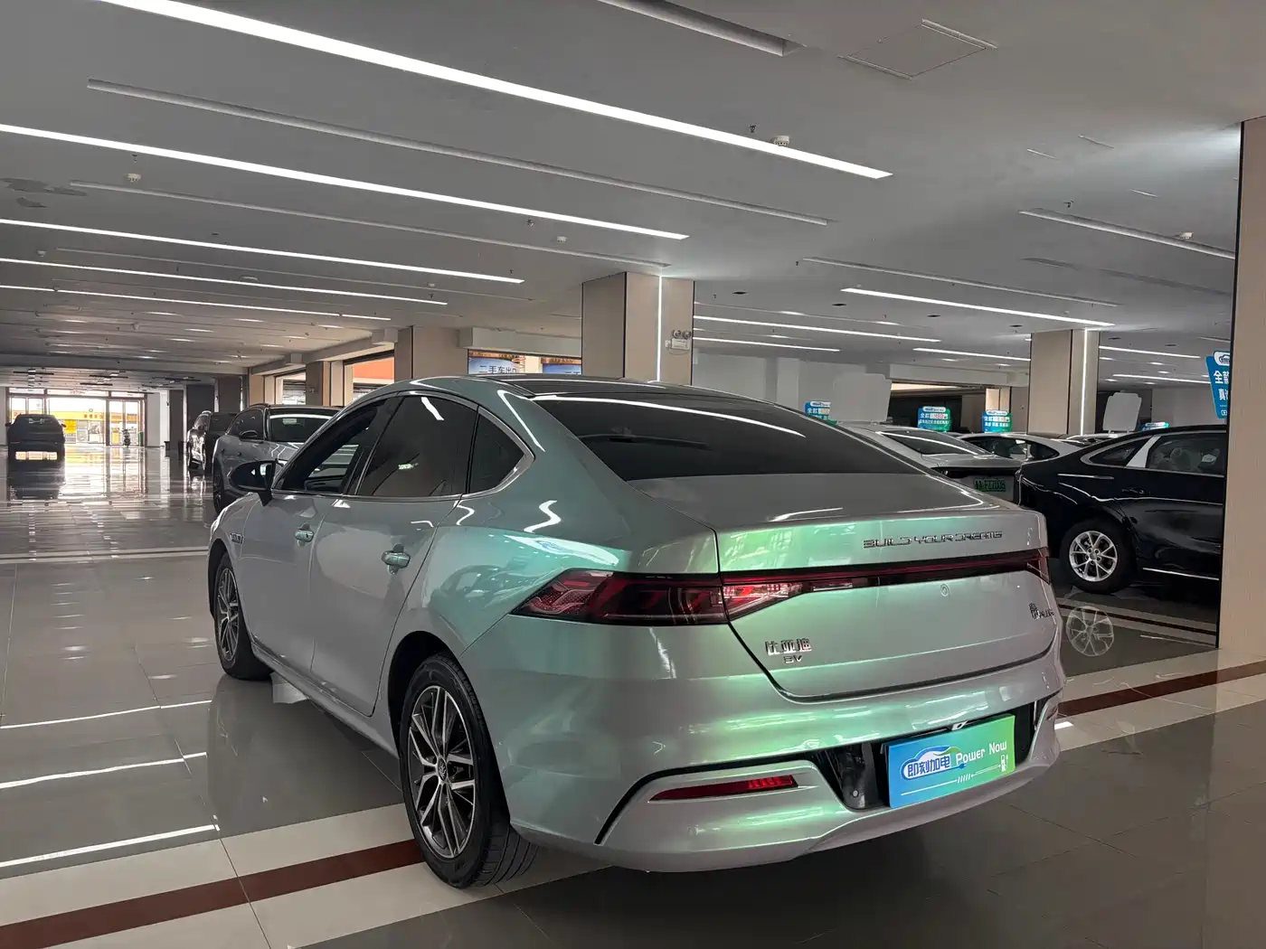 BYD Qin PLUS 2021 EV 500KM Luxury Model фото 7